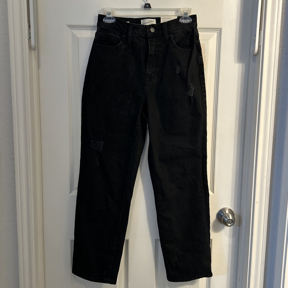 NWT Universal Thread Vintage Straight Leg Jeans Black Size 0
